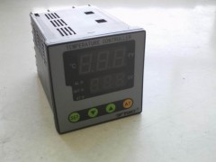 TE7-RB10數(shù)顯溫控表帶上下限報(bào)警溫控器