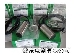 XS212BLNAL2接近开关