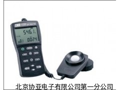 TES-1339A台湾泰仕专业级照度计带RS232
