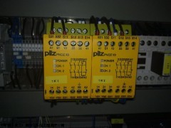 PNOZ e2.1p 24VDC 2so