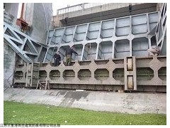 水电站闸门喷锌防腐多少钱一平方米