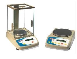 电子天平