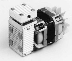 直流无油微型真空泵 德国 